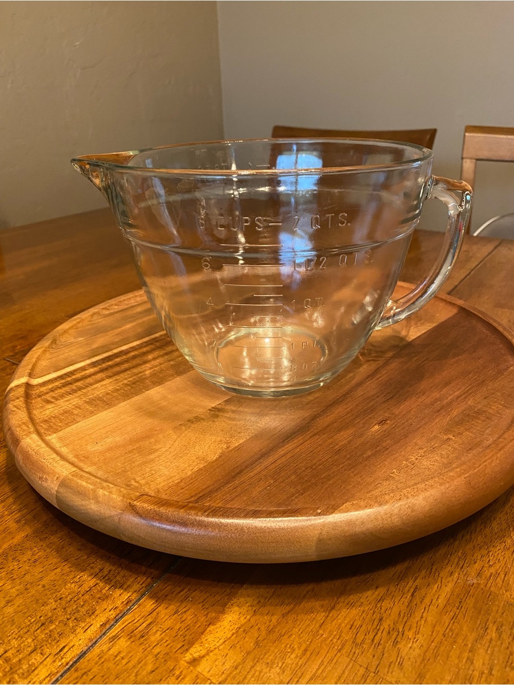 PAMPERED CHEF GLASS 8 CUP 2 QUART MEASURING BATTER BOWL NO LID USA cup